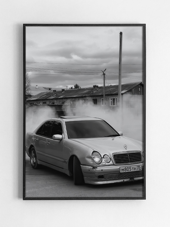 Black,Rectangular,Picture,Frame,On,White,Wall,With,Blank,Paper Мерседес W210 Дрифт