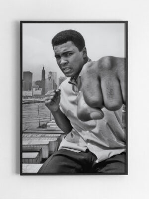 Black,Rectangular,Picture,Frame,On,White,Wall,With,Blank,Paper Мохаммед али