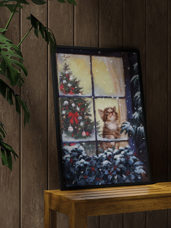 Новогодний котёнок у окна