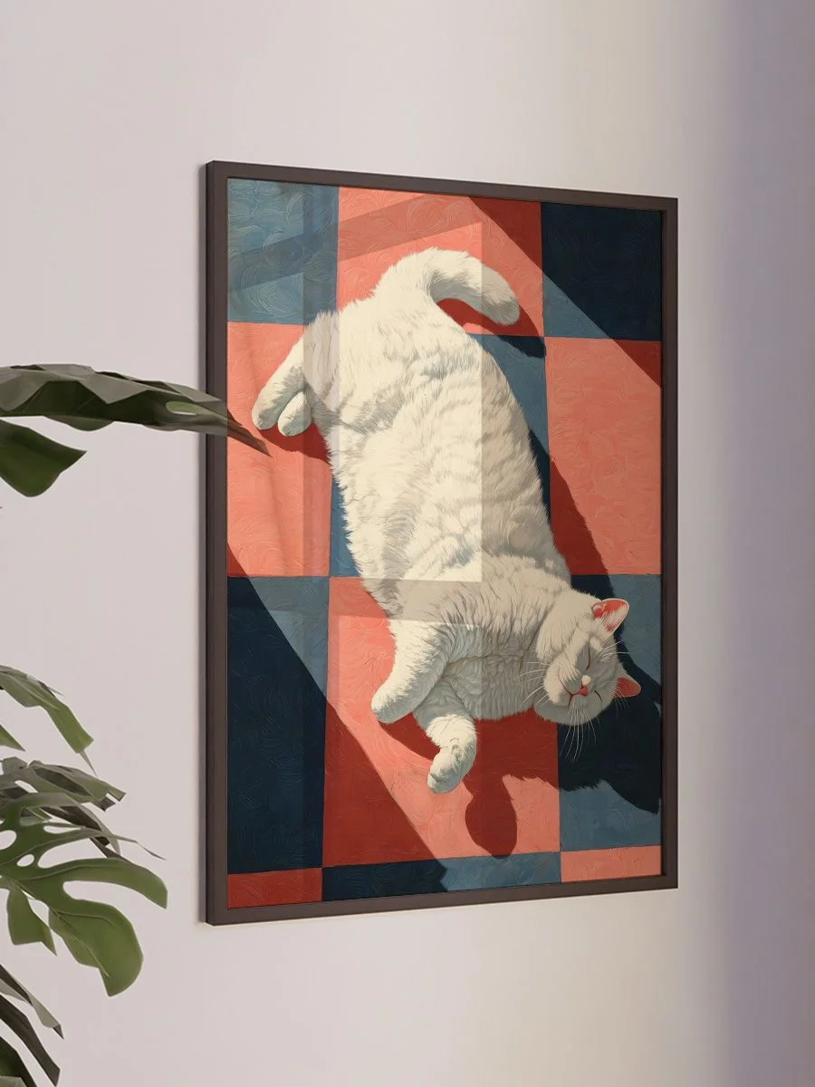 Кот нежится на полу - изображение 3