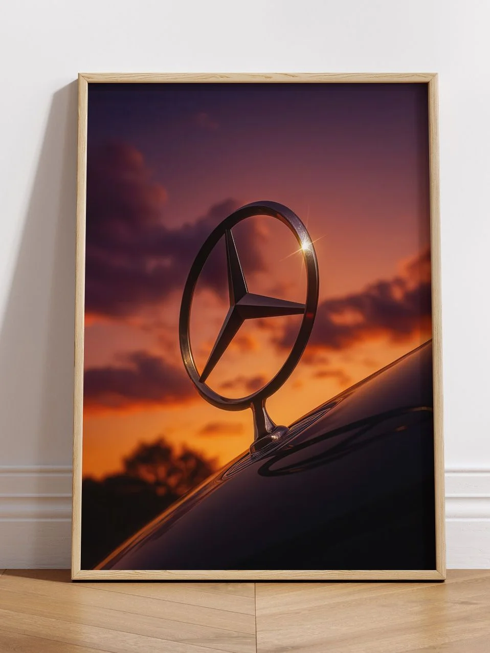 Mercedes-Benz лого на закате - изображение 1