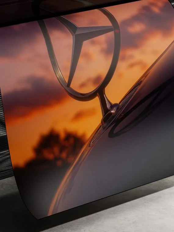 Mercedes-Benz лого на закате - изображение 2